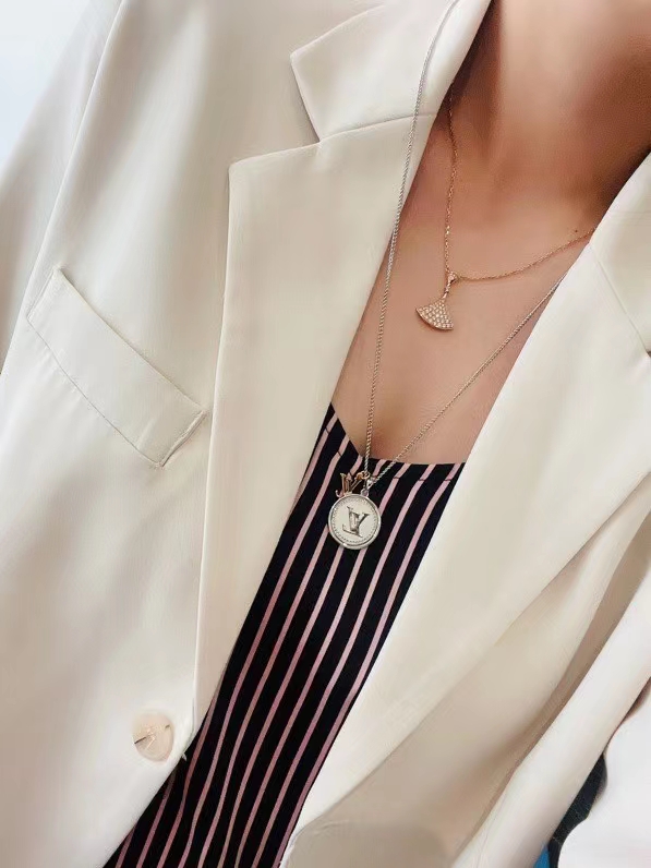 LV Necklaces